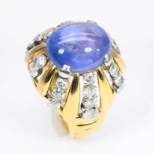 Bvlgari ‘Trombino’ 13ct Cabochon Sapphire & Diamond Ring