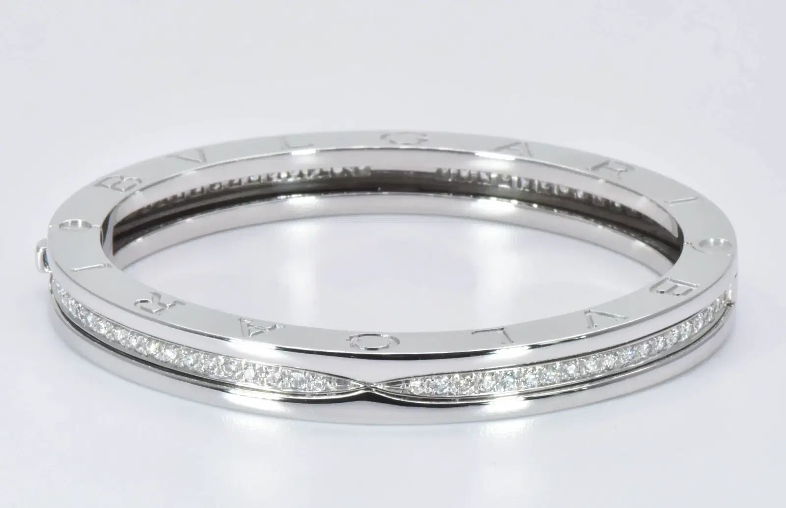 Bvlgari Bzero1 Pave Diamond Bangle