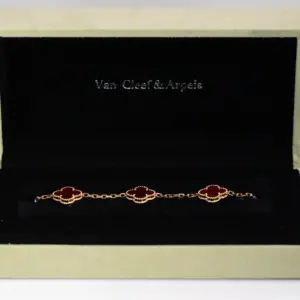 Van Cleef & Arpels VCA Vintage Alhambra Carnelian Rose Gold Bracelet
