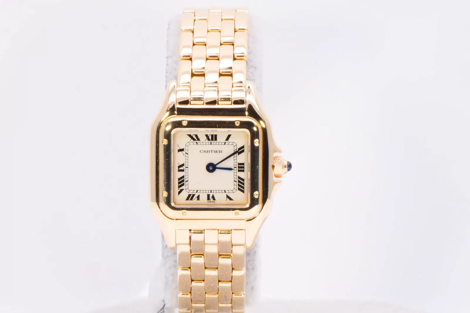 Cartier Tank Louis 22mm 18K Yellow Gold Women's Watch