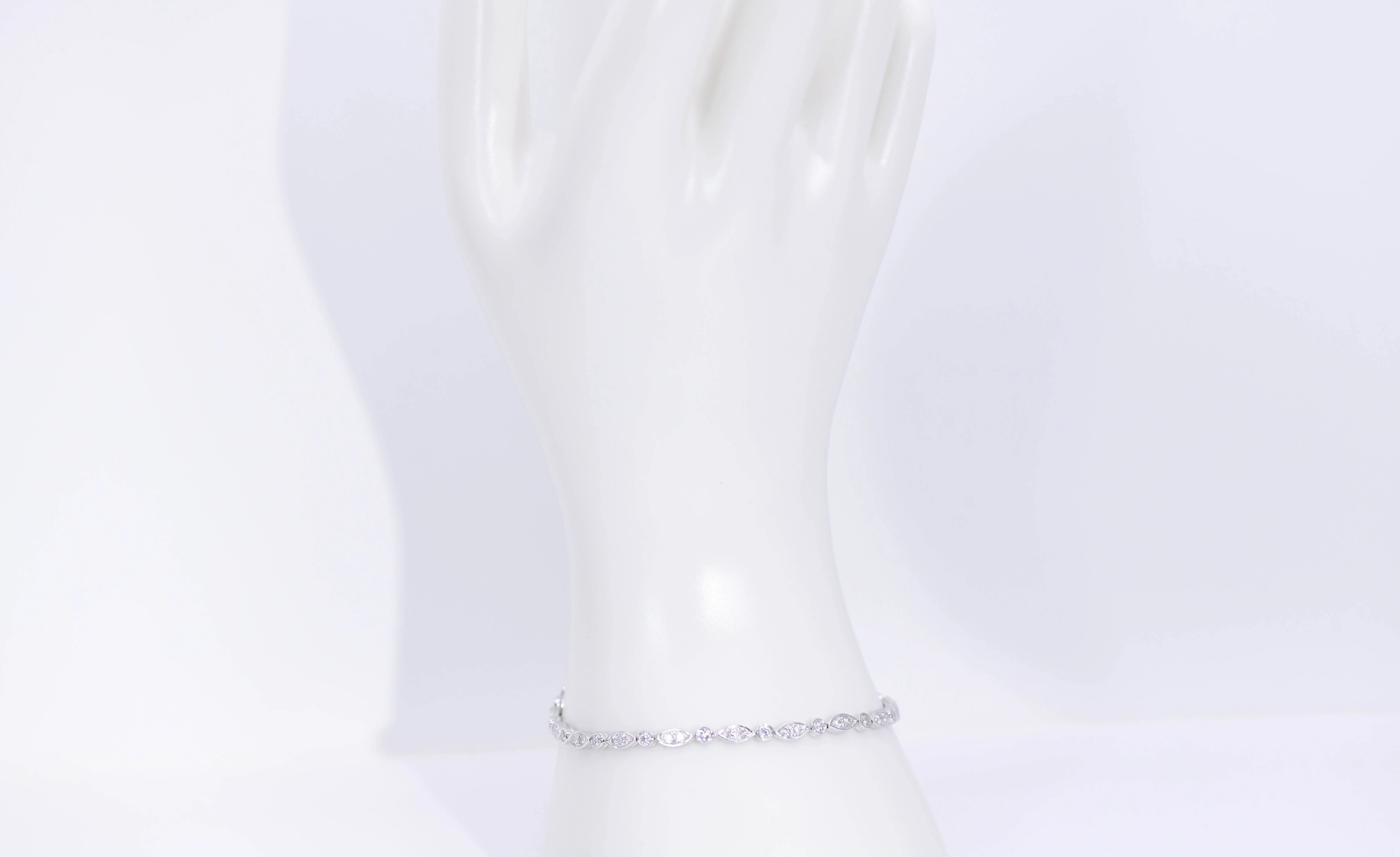 Tiffany & Co. Jazz 18k White Gold and Diamonds Bracelet