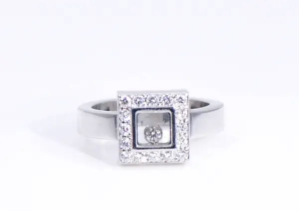 Chopard ‘Happy Diamonds’ 18k White Gold Ring