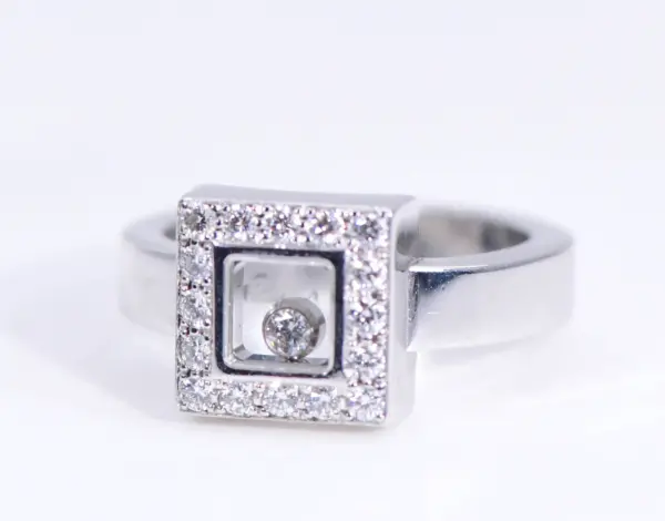 Chopard ‘Happy Diamonds’ 18k White Gold Ring
