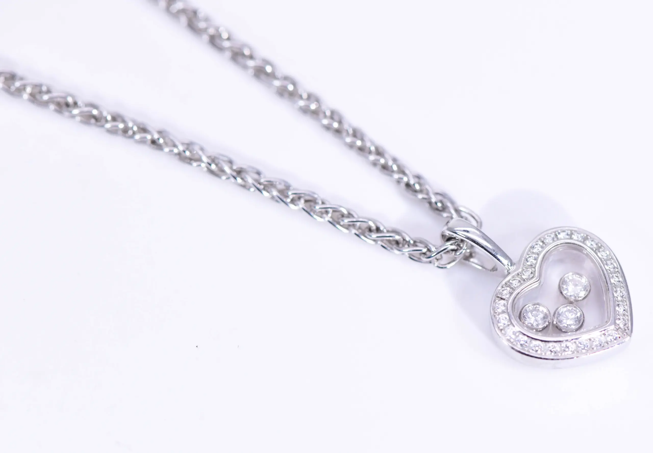 Chopard Happy Diamonds 18k White Gold Diamond Heart Necklace
