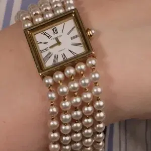 Chanel Mademoiselle Pearl Watch White Pearl & Yellow Gold