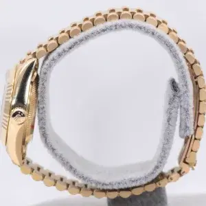 Rolex Oyster Perpetual Datejust 26mm 18k Gold Diamond Ladies Watch