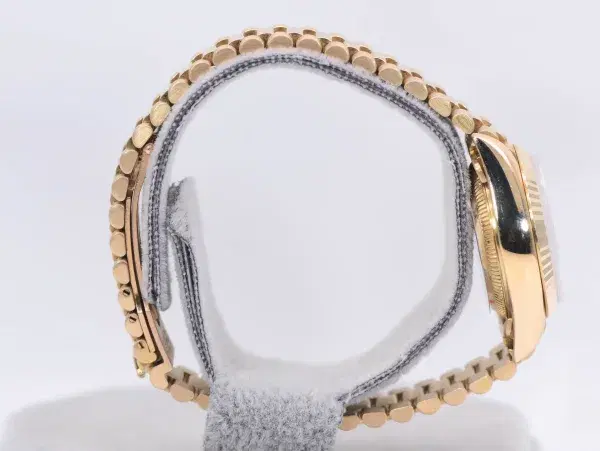 Rolex Oyster Perpetual Datejust 26mm 18k Gold Diamond Ladies Watch