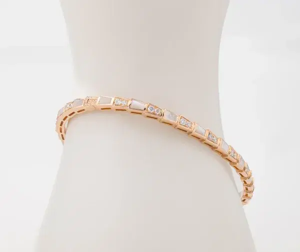 BVLGARI Serpenti Viper 18ct Rosegold, 0.97ct Diamond and MOP Bracelet