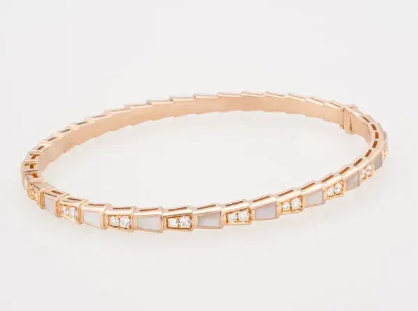 BVLGARI Serpenti Viper 18ct Rosegold, 0.97ct Diamond and MOP Bracelet