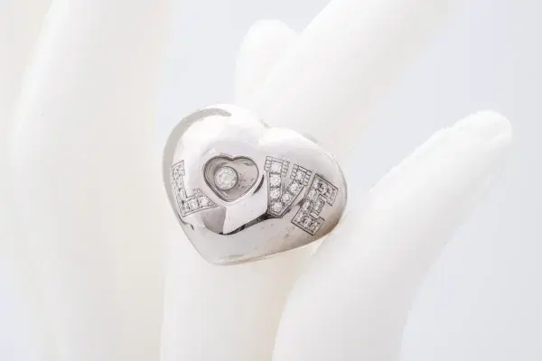 Chopard Happy Diamonds Large Heart Ring 18k White Gold Diamond
